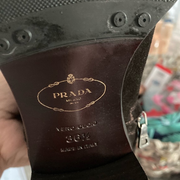 Prada Boots Brown Suede. - Picture 3 of 8